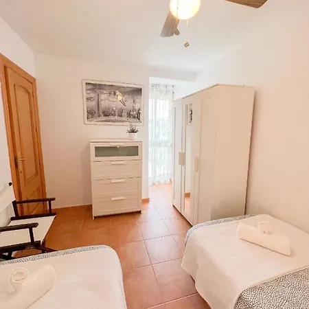 公寓 Spacious In The Center Of