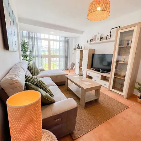 公寓 Spacious In The Center Of *