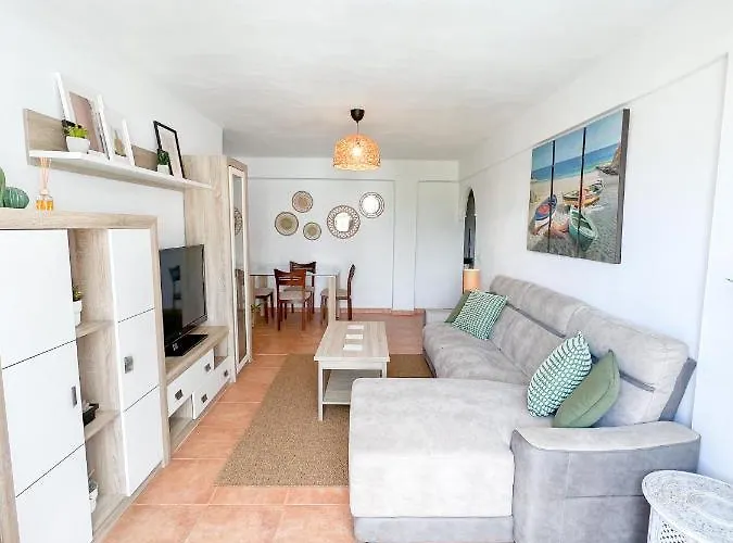 Appartamento Spacious In The Center Of Torremolinos